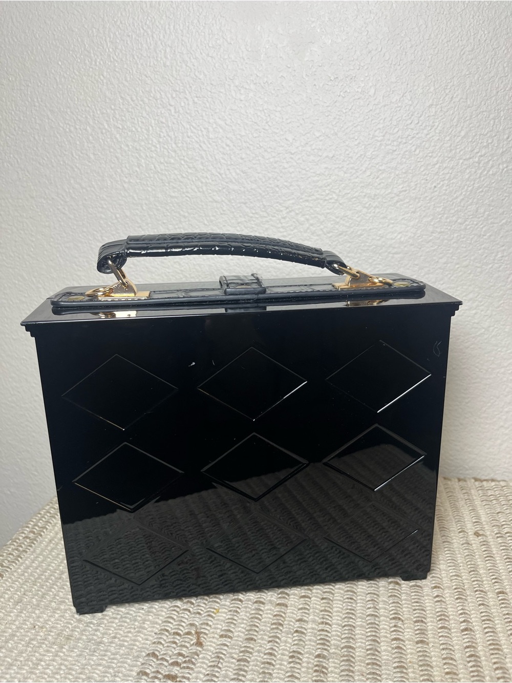 Black Piano-Shaped Crossbody Bag with Gold Hardware - Picture 2 of 3